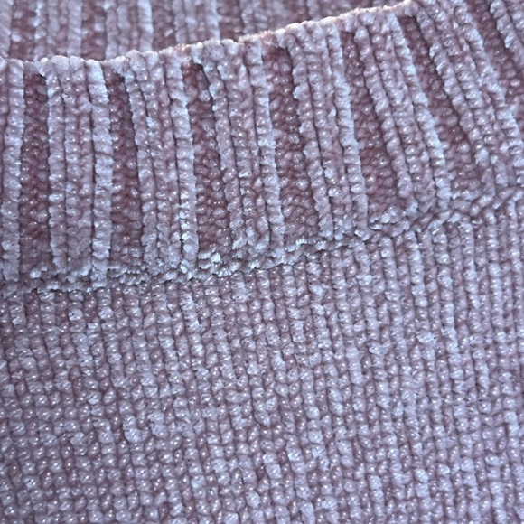 Ultra Soft Over Sized Sweater - Picture 4 of 6